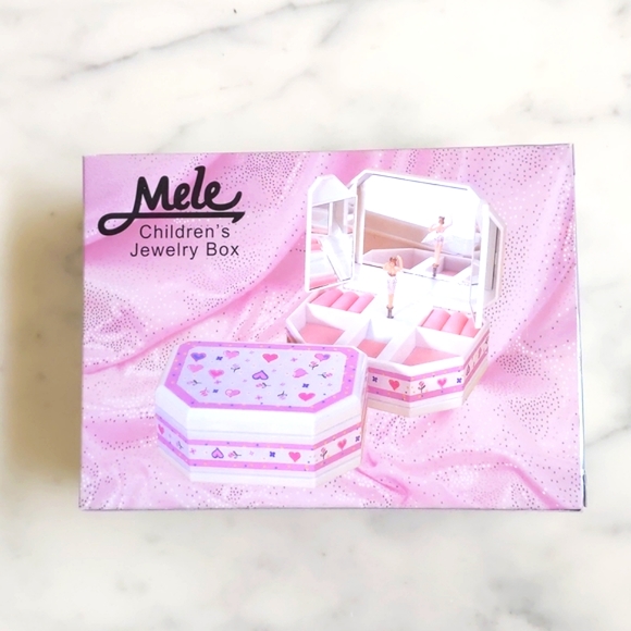 NWT. Mele&Co Girl's Jewelry and musical box with dancing ballerina - Picture 6 of 8